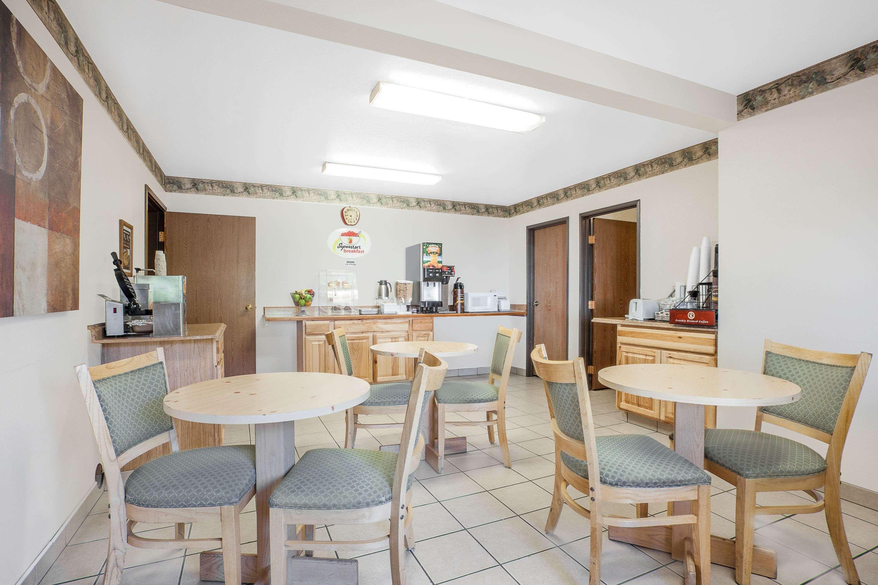 Fairbridge Inn & Suites Moscow - Pullman Eksteriør bilde