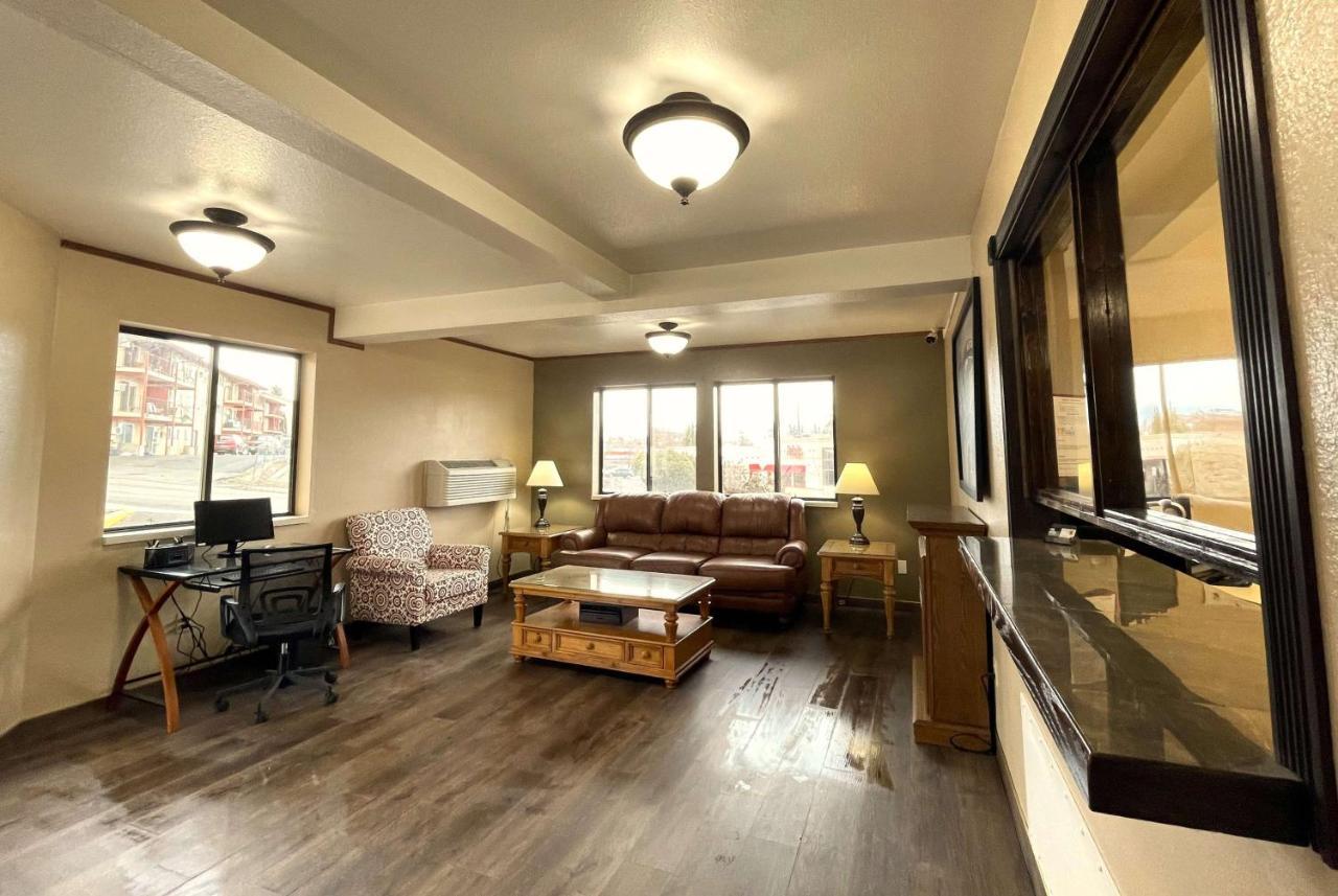 Fairbridge Inn & Suites Moscow - Pullman Eksteriør bilde