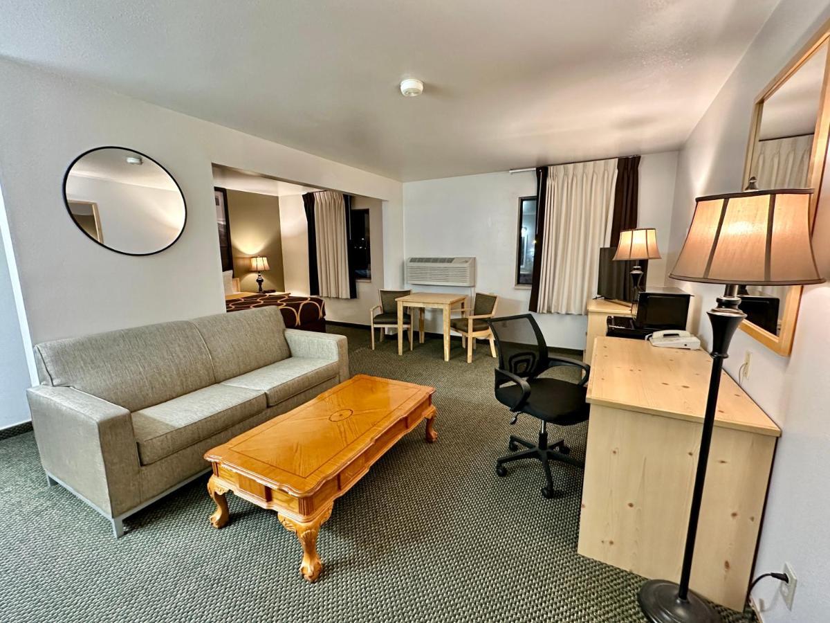 Fairbridge Inn & Suites Moscow - Pullman Eksteriør bilde